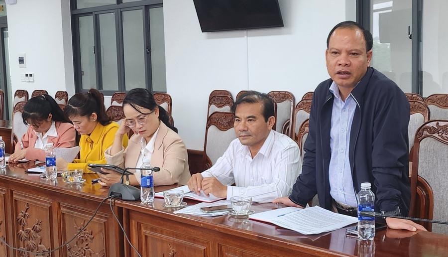 Đại diện lãnh đạo phường An Phú phát biểu tại buổi làm việc. Ảnh: B.B anh-2.jpg
